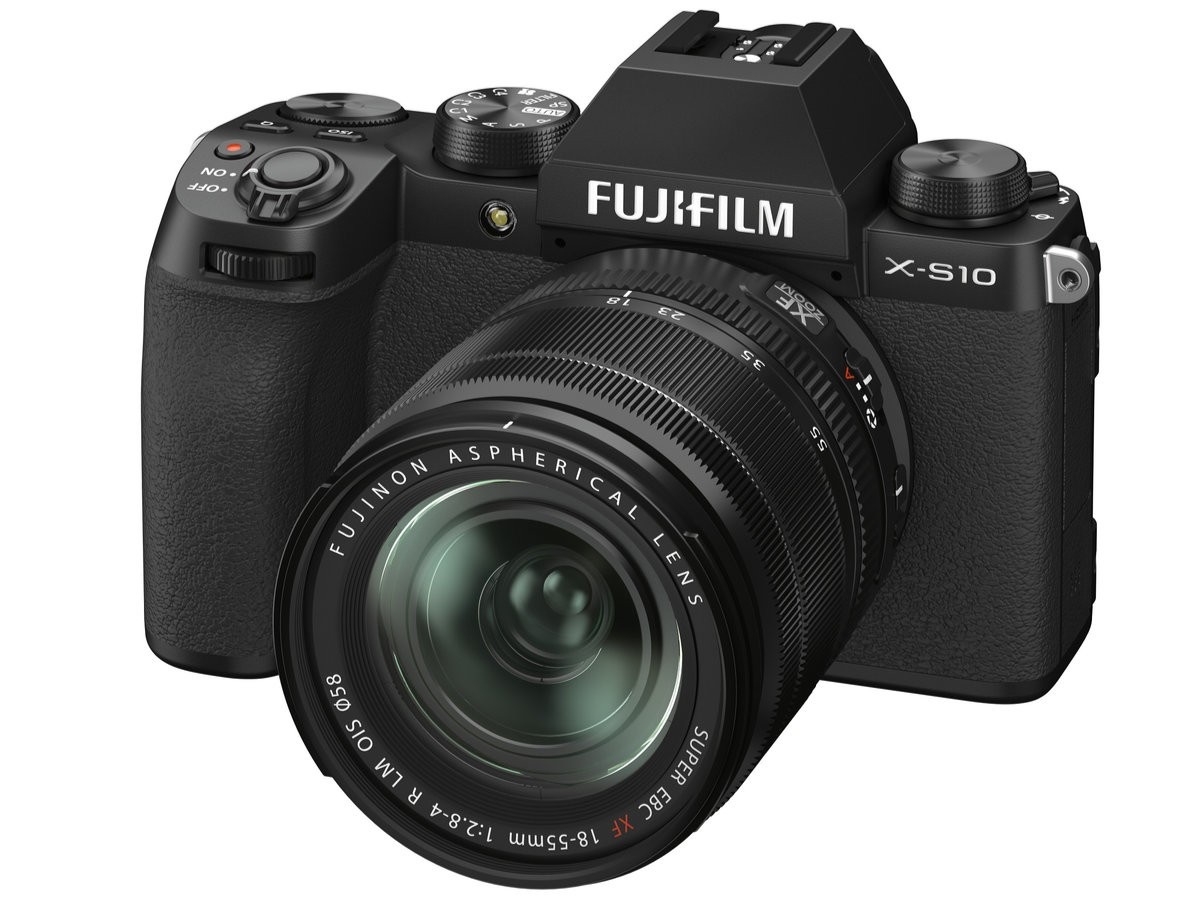 FUJIFILM X-S10