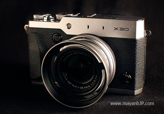 Fujifilm X30